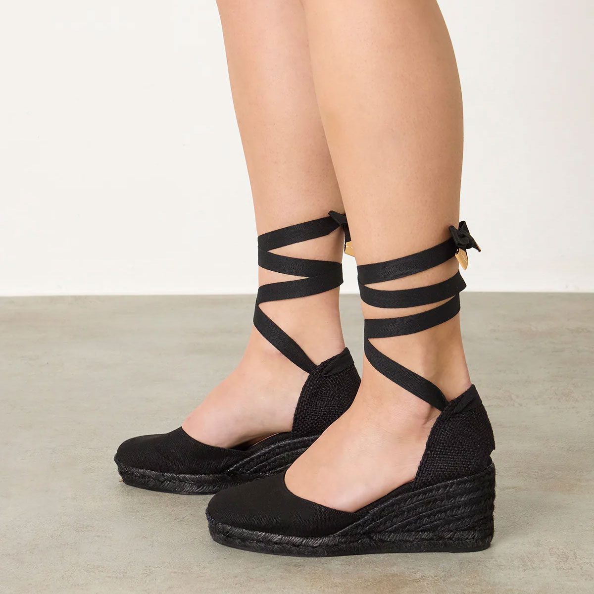 CARINA C/6/001 NEGRO
